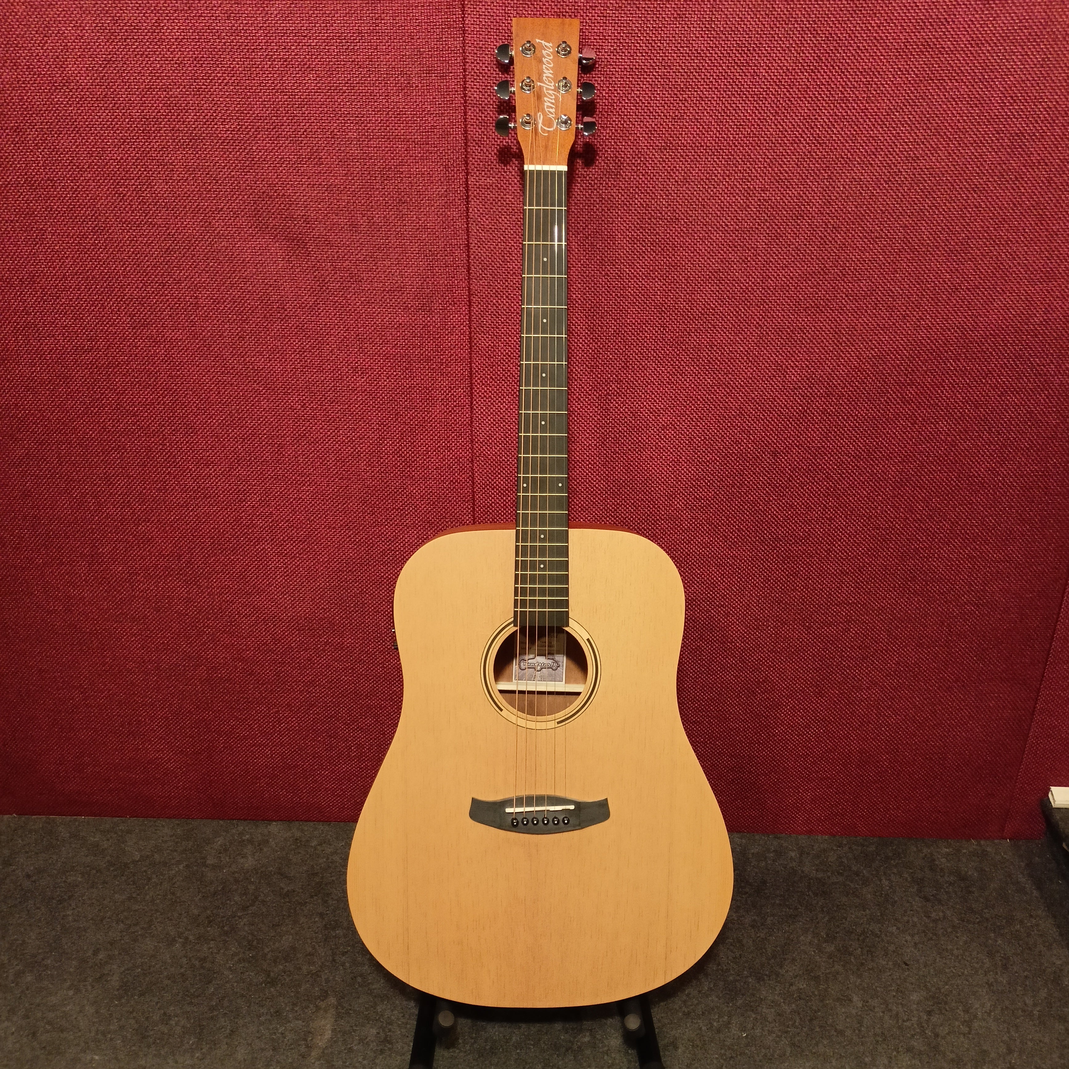 Tanglewood Roadster II TWR2 DE Semi Acoustic Guitar, Dreadnought, Natural Satin Finish - B Stock