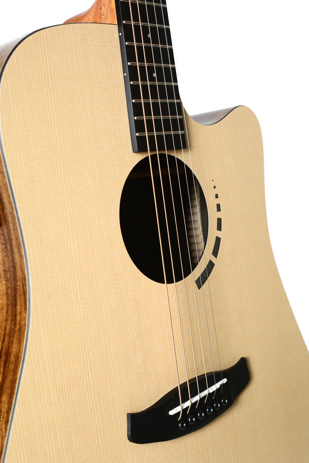 Tanglewood TM5CE Metropolitan HPL Spruce Dreadnaught Cutaway Semi Acoustic Guitar With bag.