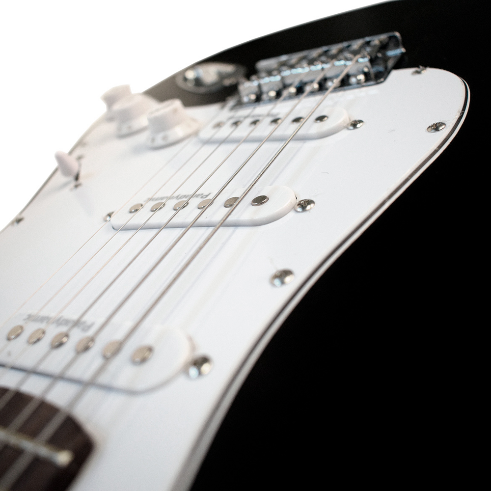 Newen Stratocaster Style Electric Guitar, White oak Wood 