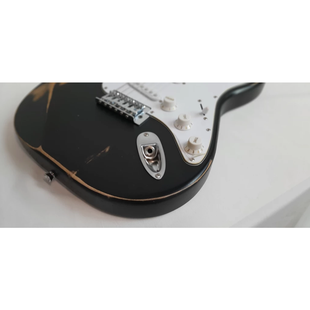 Newen Relic Finish Stratocaster Electric Guitar White Oak Wood 