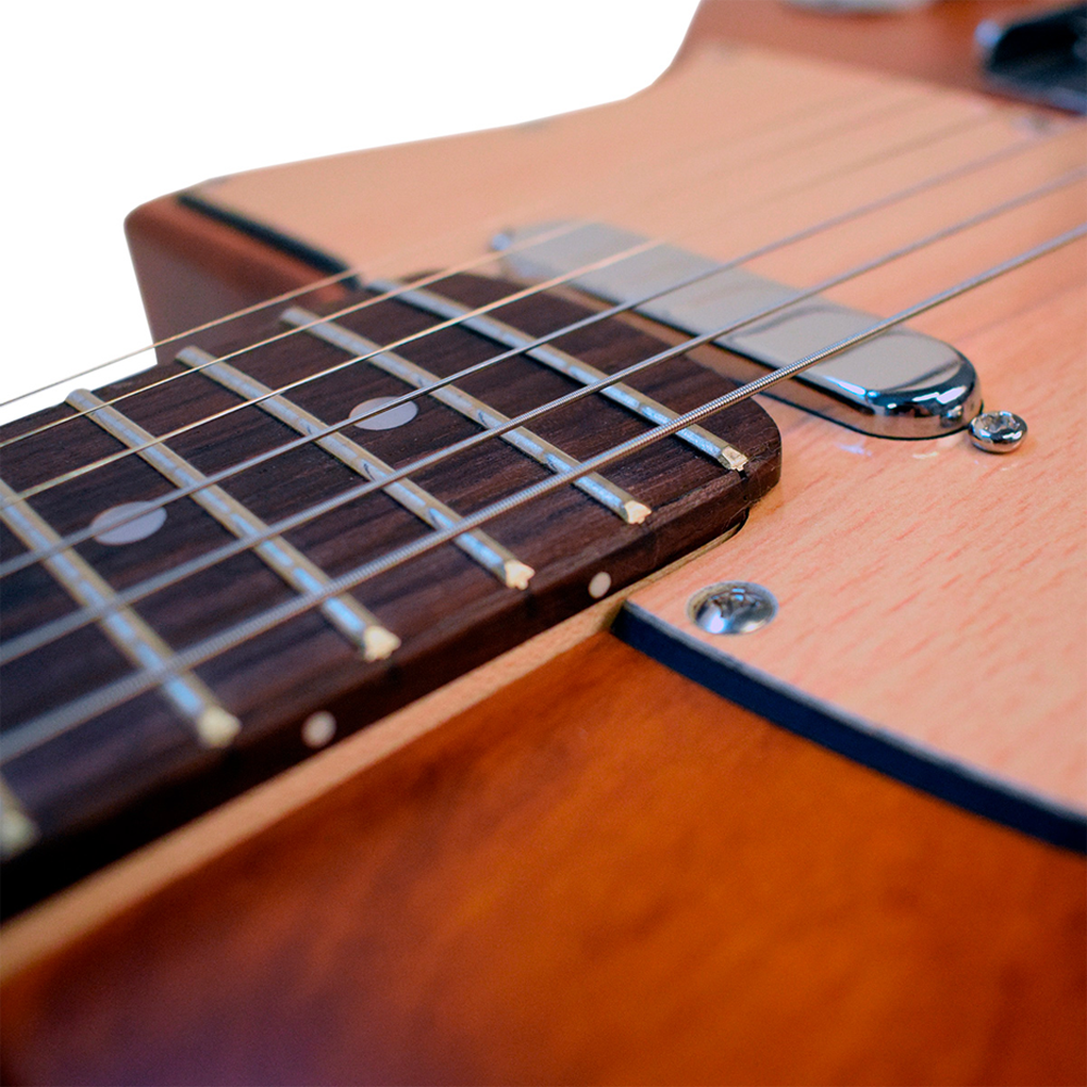 Newen Frizz Electric Guitar White Oak Wood 